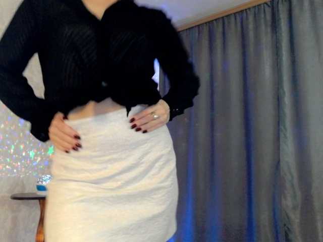 Elenaza1001 from BongaCams