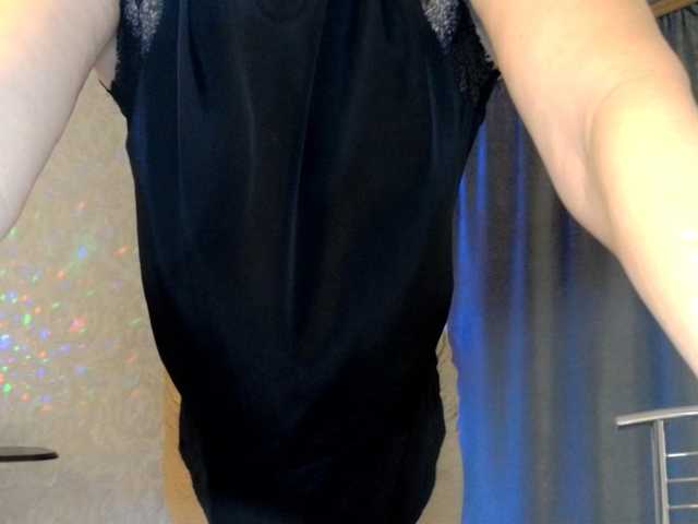 Elenaza1001's BongaCams show and profile