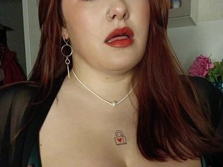 LaraMoon Porn Show
