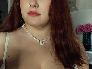 LaraMoon Porn Show