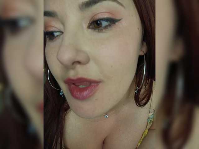 yourXgirl-'s BongaCams show and profile