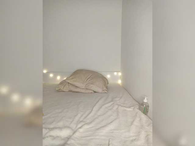 yourXgirl-'s BongaCams show and profile