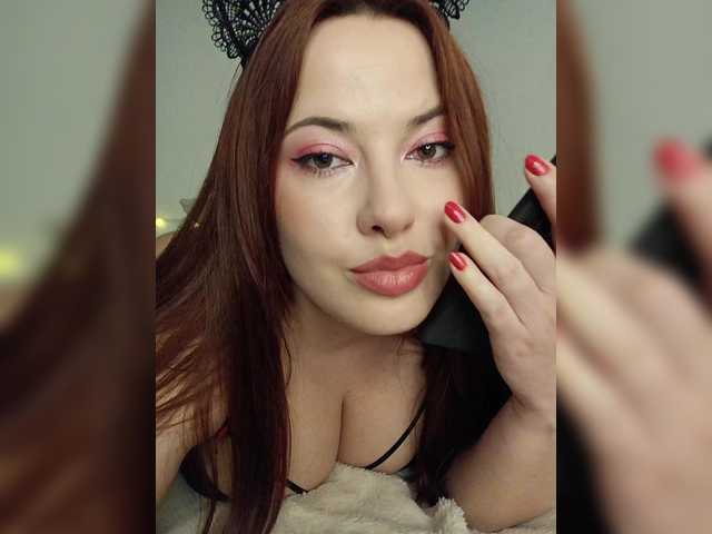 yourXgirl-'s BongaCams show and profile