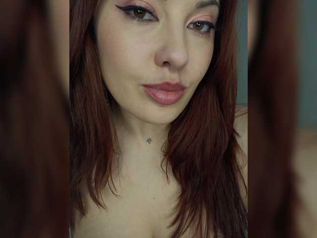 yourXgirl-'s BongaCams show and profile