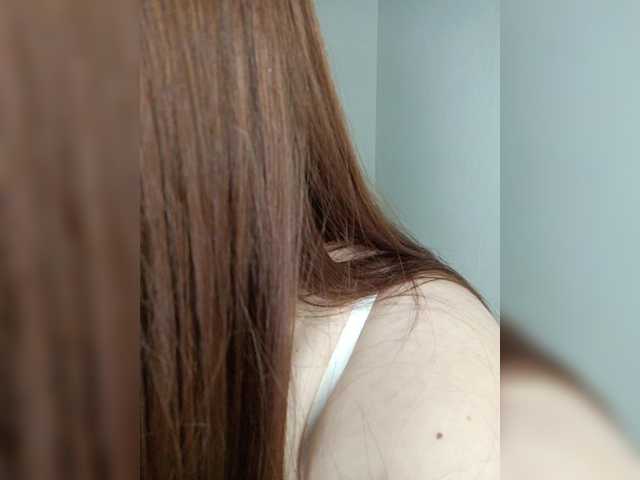 yourXgirl-'s BongaCams show and profile