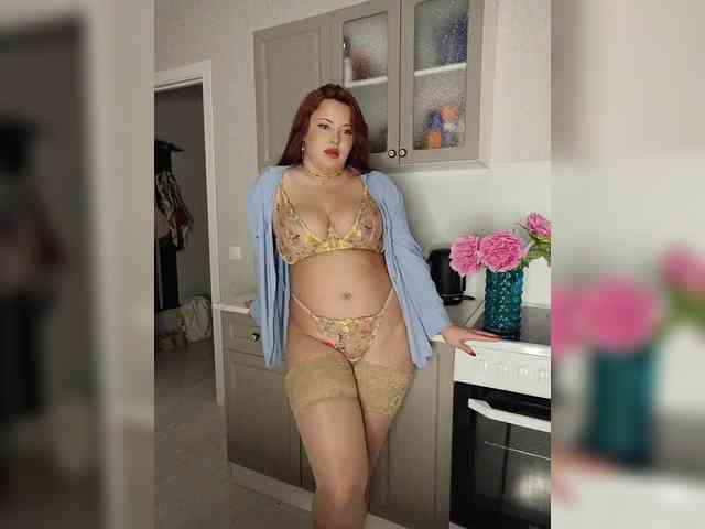LaraMoon webcam
