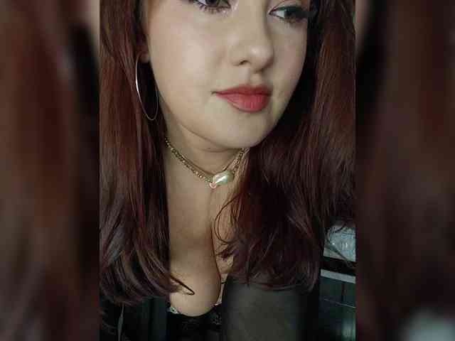 LaraMoon webcam