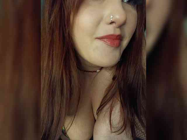 LaraMoon webcam