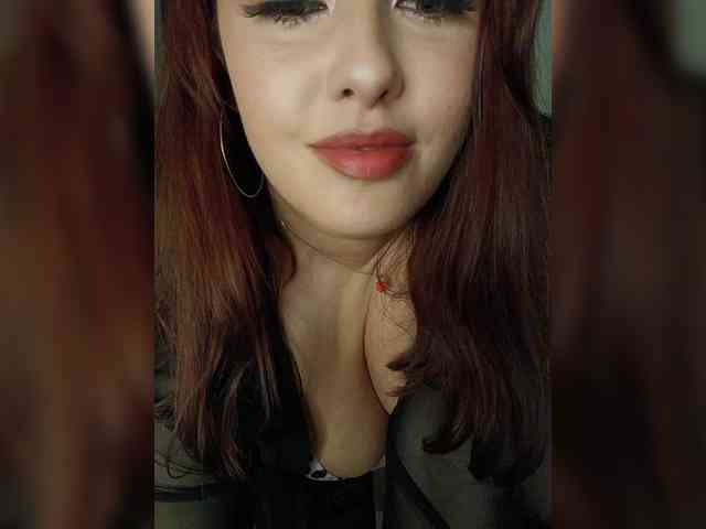 LaraMoon webcam