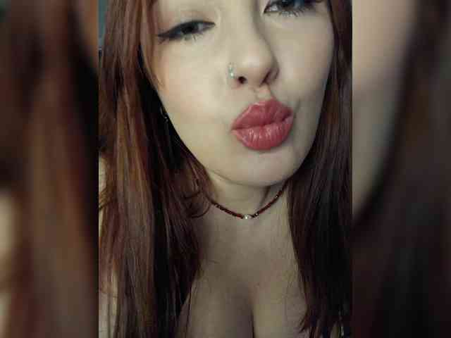 LaraMoon webcam