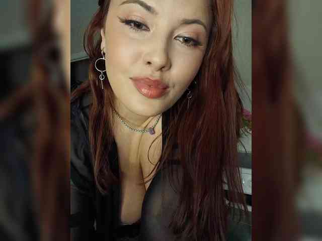 LaraMoon webcam