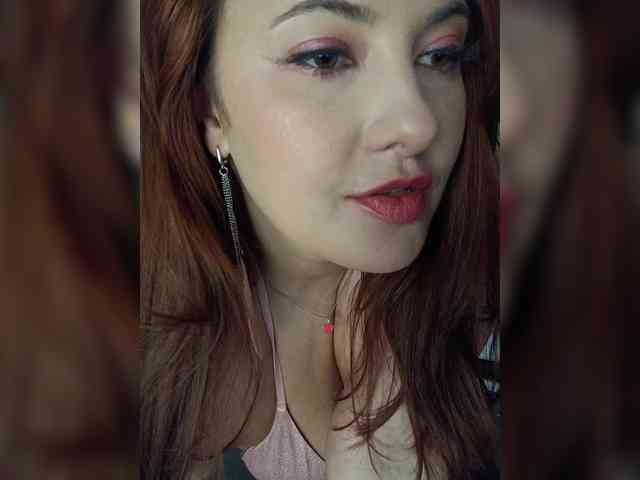 LaraMoon webcam