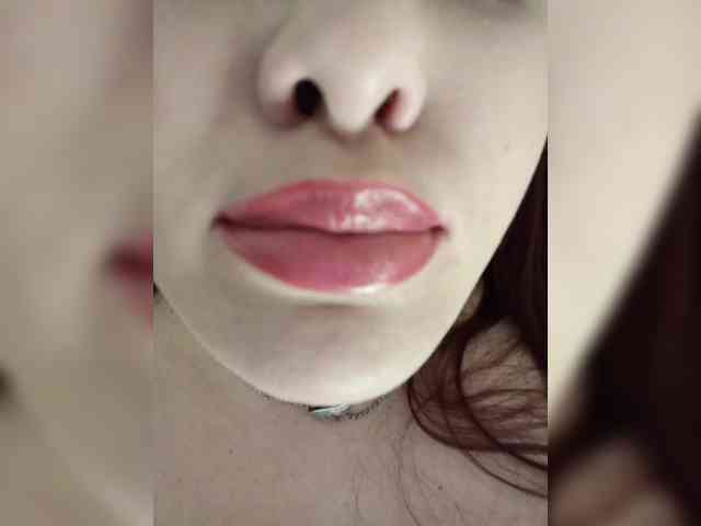 LaraMoon webcam