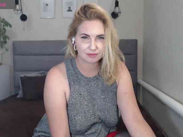 miss_Ferrari webcam
