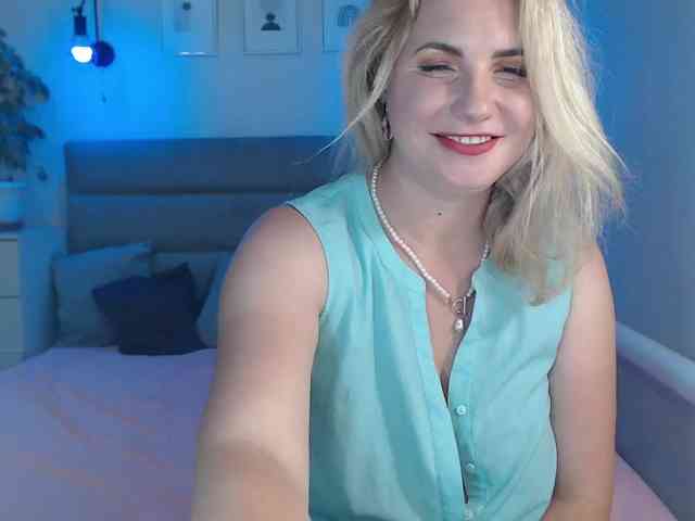 miss_Ferrari webcam