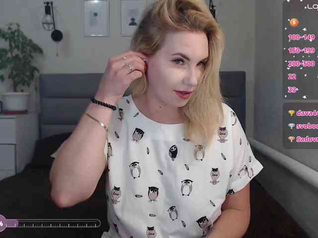 miss_Ferrari webcam