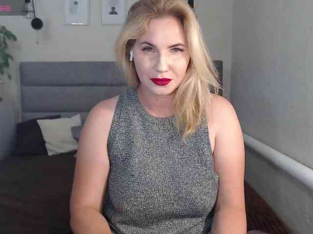 miss_Ferrari webcam