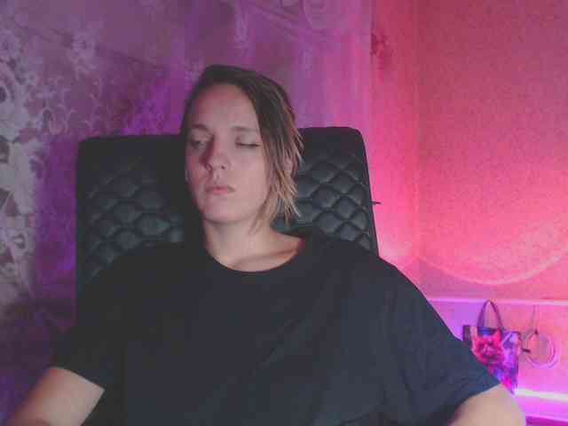 Babymuro4ka webcam