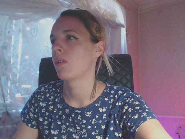 Babymuro4ka webcam