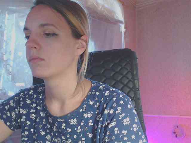 Babymuro4ka webcam