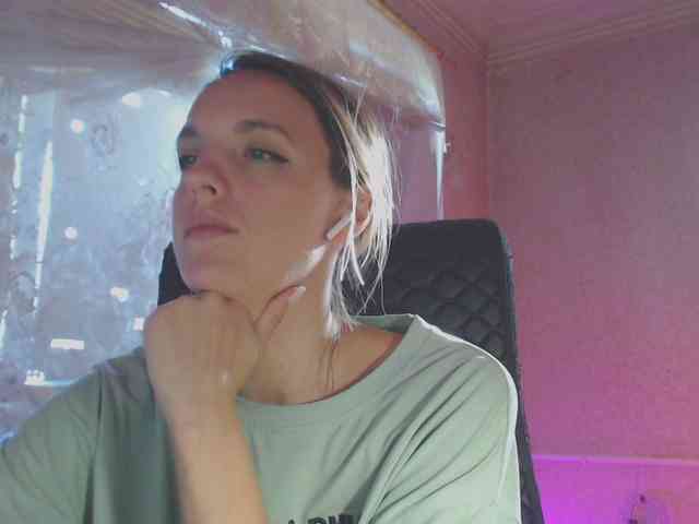 Babymuro4ka webcam