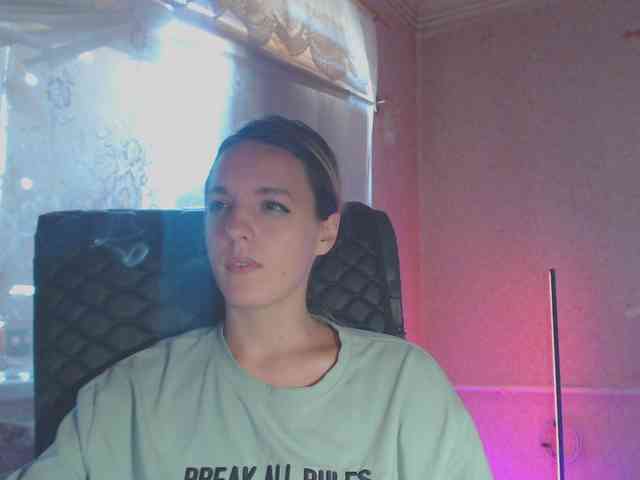 Babymuro4ka webcam