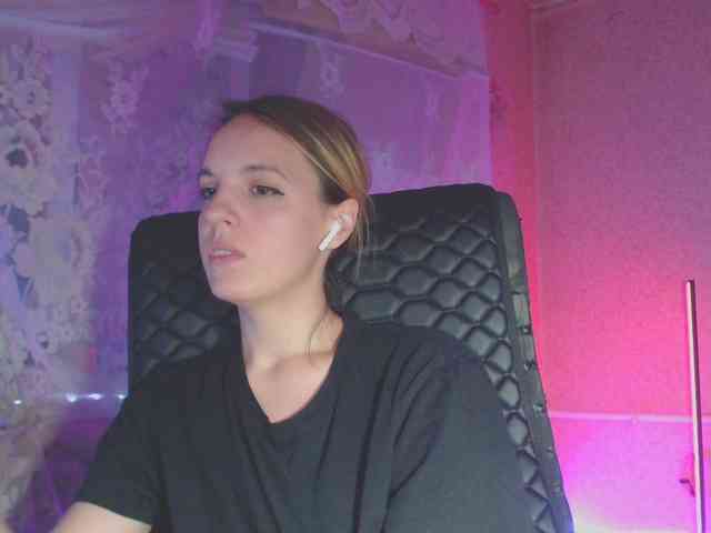 Babymuro4ka webcam