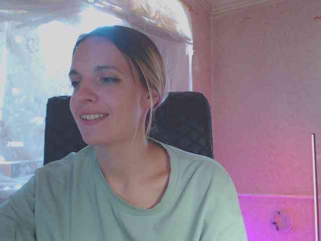 Babymuro4ka webcam