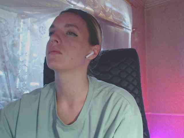 Babymuro4ka webcam