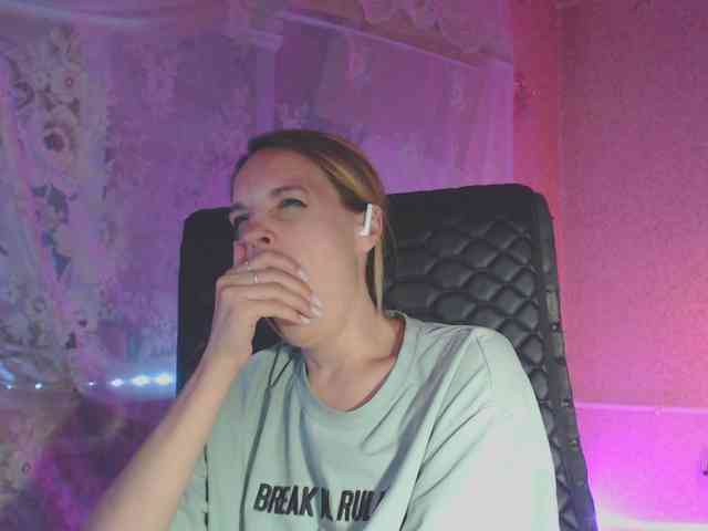 Babymuro4ka webcam