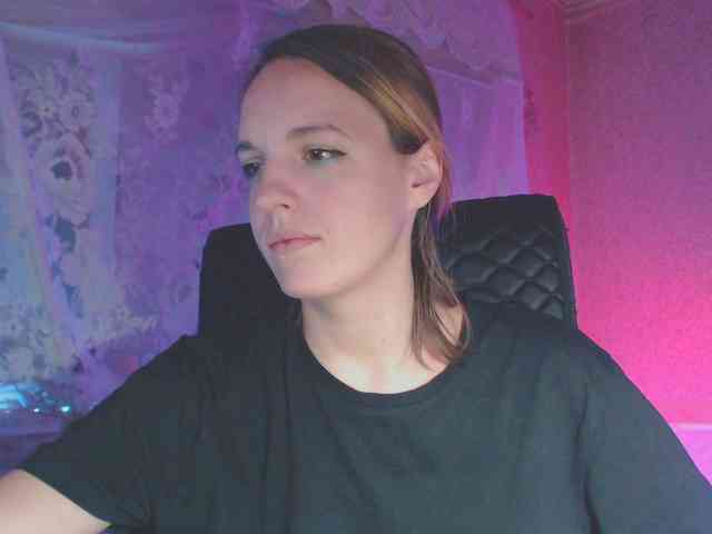 Babymuro4ka webcam