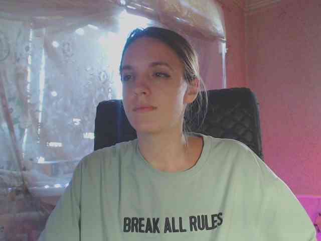 Babymuro4ka webcam