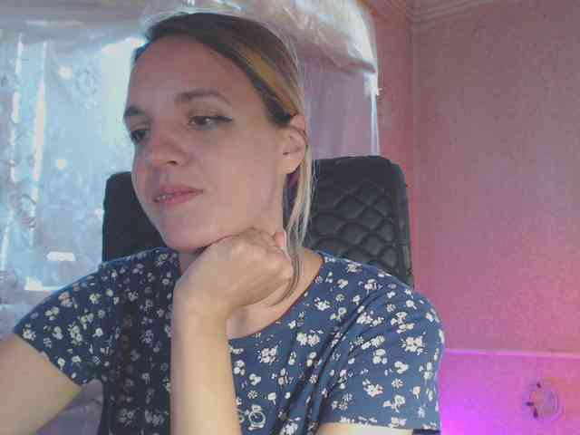 Babymuro4ka webcam