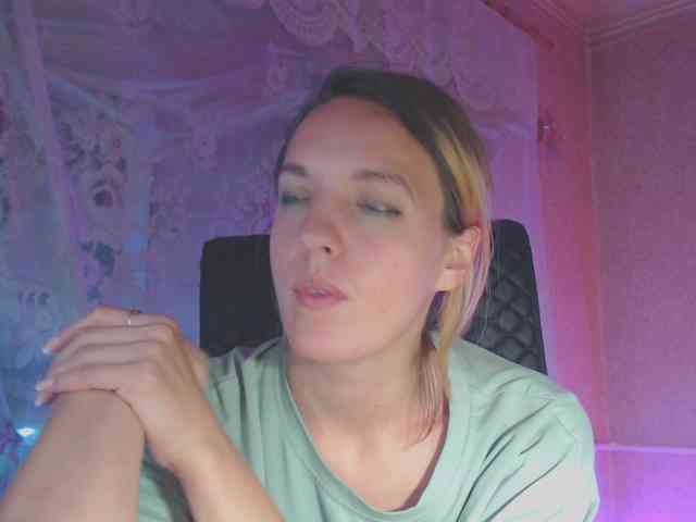 Babymuro4ka webcam