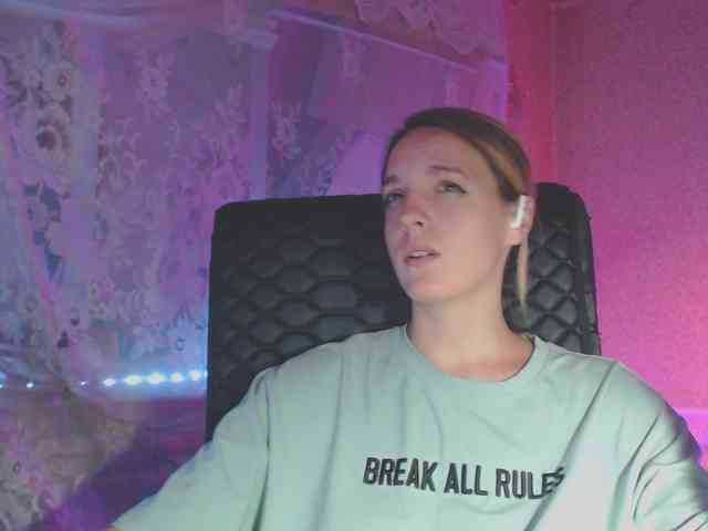 Babymuro4ka webcam