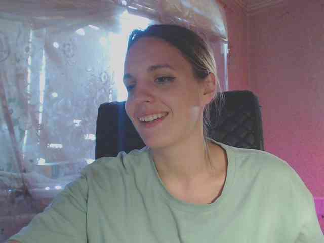 free voyeur webcam Babymuro4ka