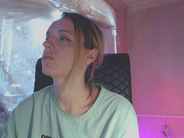Babymuro4ka webcam