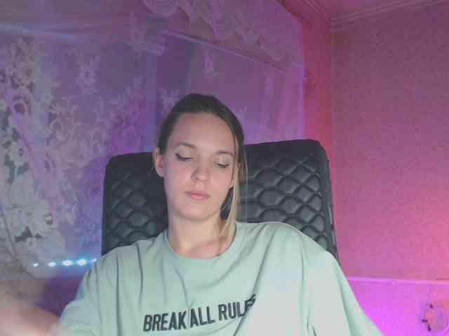 Babymuro4ka webcam