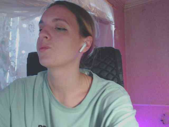 Babymuro4ka webcam
