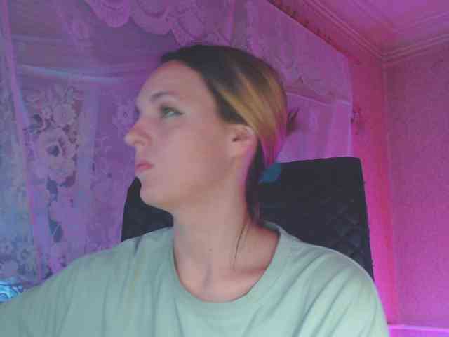 Babymuro4ka webcam
