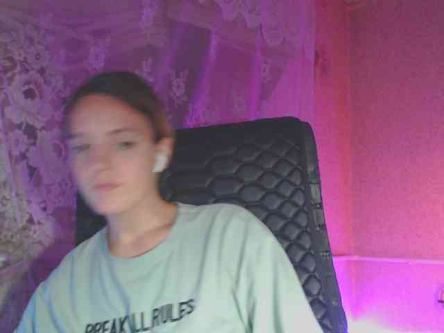 Babymuro4ka webcam