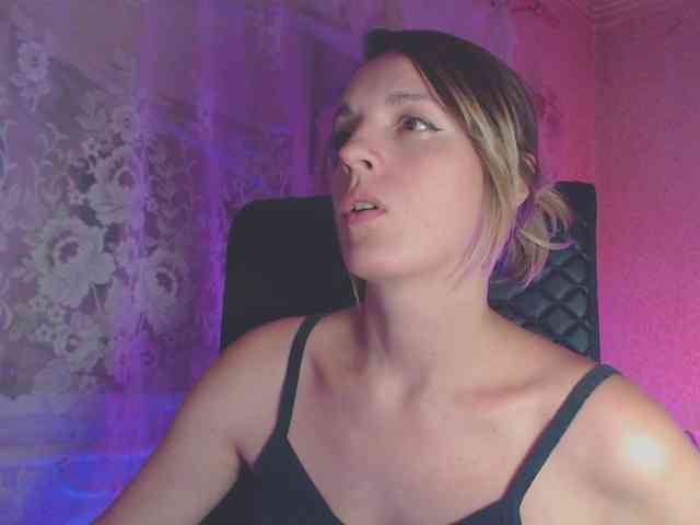Babymuro4ka webcam