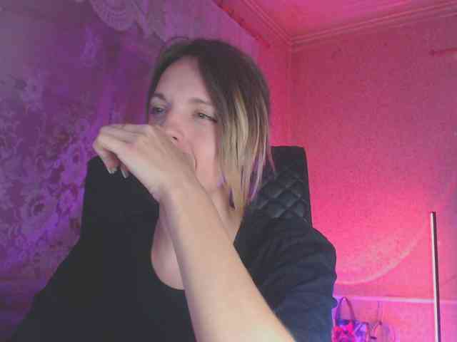 Babymuro4ka webcam