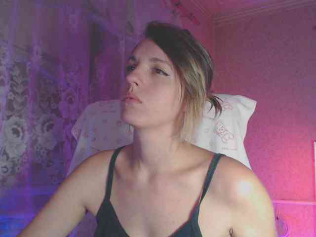 Babymuro4ka webcam