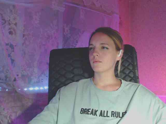 Babymuro4ka webcam