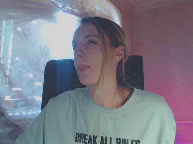 Babymuro4ka webcam