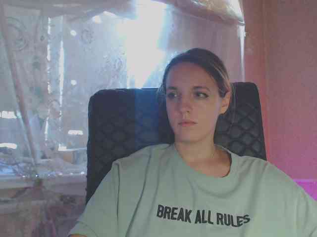 Babymuro4ka webcam