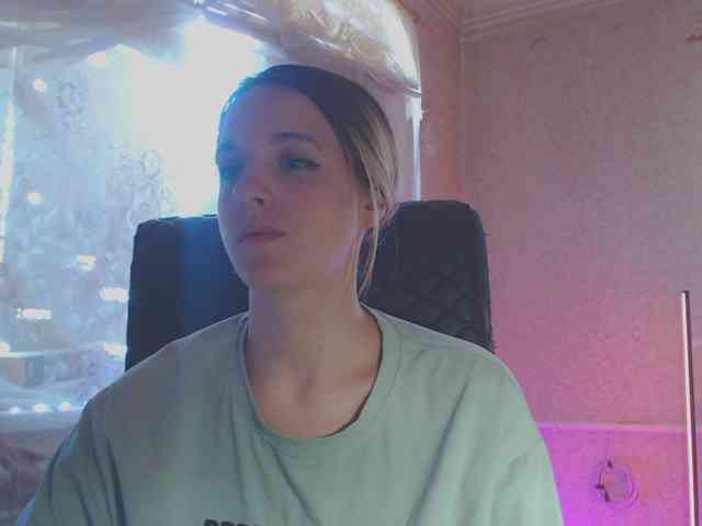 Babymuro4ka webcam