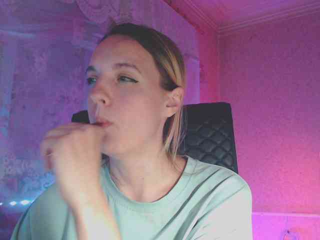 Babymuro4ka webcam