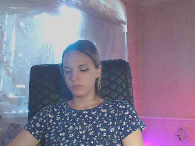 Babymuro4ka webcam